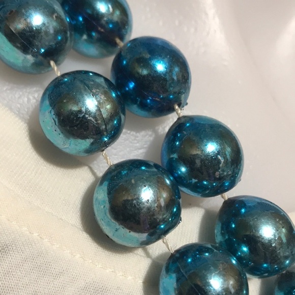Blue Plastic Bead Costume Necklace Mardi Gras - Picture 2 of 5